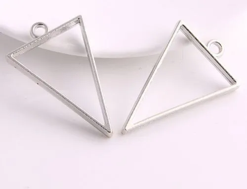 100 pçs liga triângulo encantos cola oca bandeja em branco configuração antigo prata encantos pingente para fazer jóias descobertas 39x25m320d