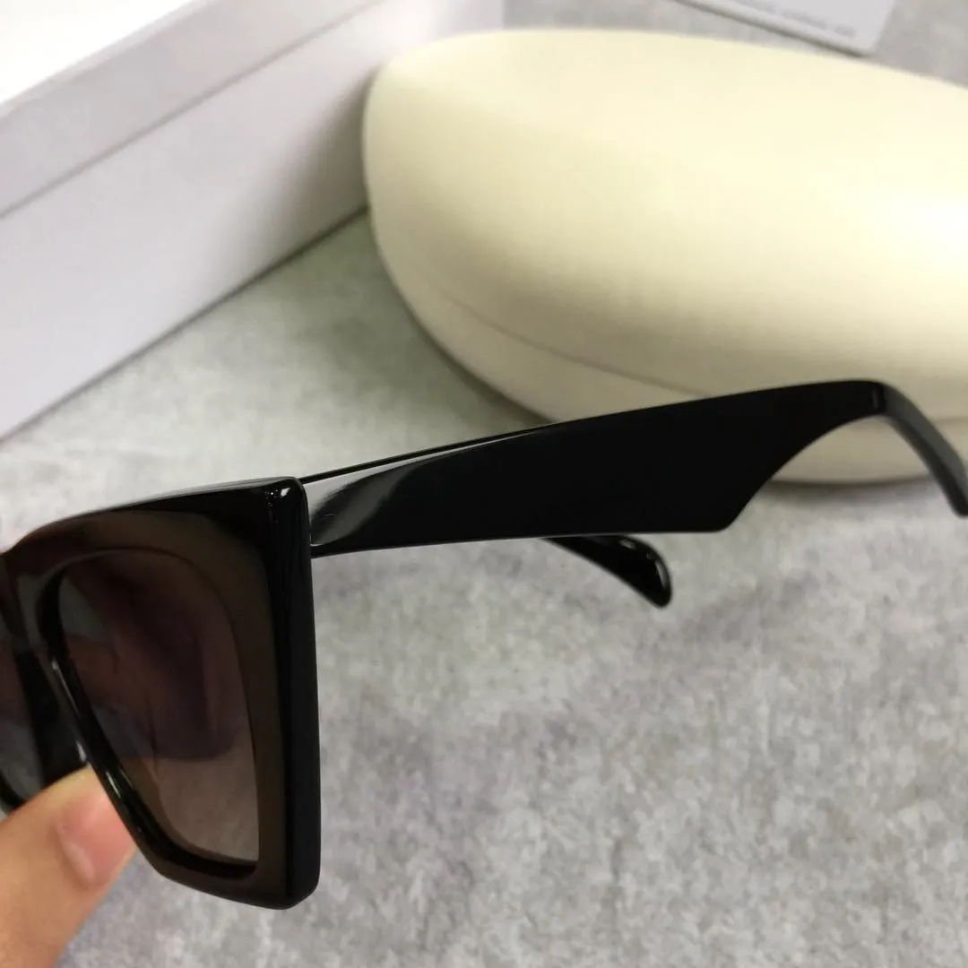 Toppkvalitet 41468 Mens solglasögon för kvinnor Män solglasögon Fashion Style skyddar ögonen UV400 -lins med case215h