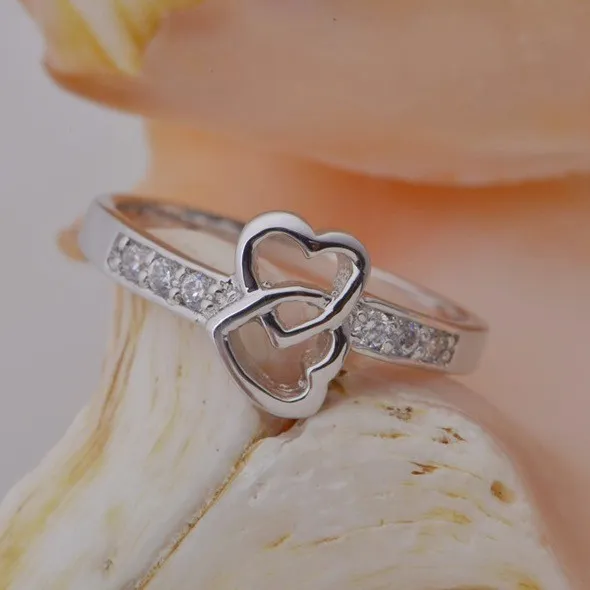 Fabrikpreis 925 Sterling Silber Charm Mädchen Geschenk Österreichischer CZ Kristall Schöner süßer hübscher Herz Liebesring Schmuck Eheringe