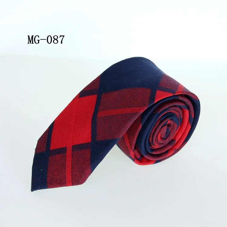 Estudiante Necktie Unisex 6cm Ocio Lazos de algodón para hombres Mujeres Skinny Business Neck Corby Plaid Check Jacquard Red Tie 