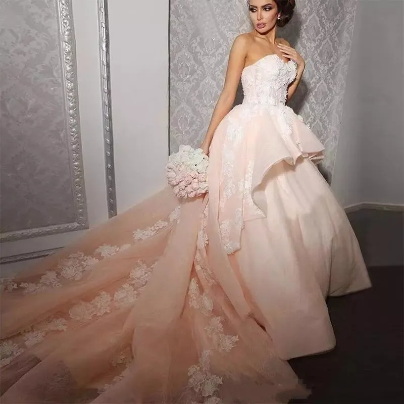 2018 Peach Pink Arabic Wedding Dress Plus Size Dubai Sweetheart Neck Lace Applique Ball Gown Wedding Dresses Robe De Mariage
