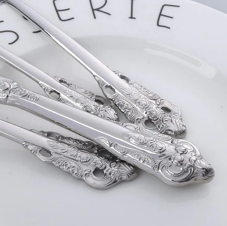 Hochwertiges Retro-Besteckset aus Edelstahl in Silber und Gold, Besteckset Messer, Gabel, Löffel, 5-teiliges Geschirrset, Geschirrsets222r