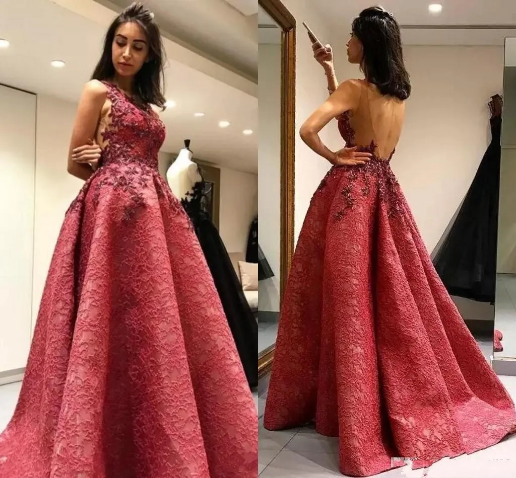 New Designer A Line Sexy Prom Dresses Backless Lace Applique Jewel Neck Sweep Train A Line Formal Party Gowns Evening Dress Elegant