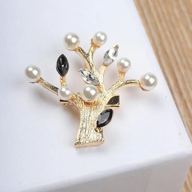 Fashion Gold Big Tree Brooches for Women Accessories Pearl Crystal Plants Enamel Pins Brooch Lapel Rhinestone Pin Jewelry