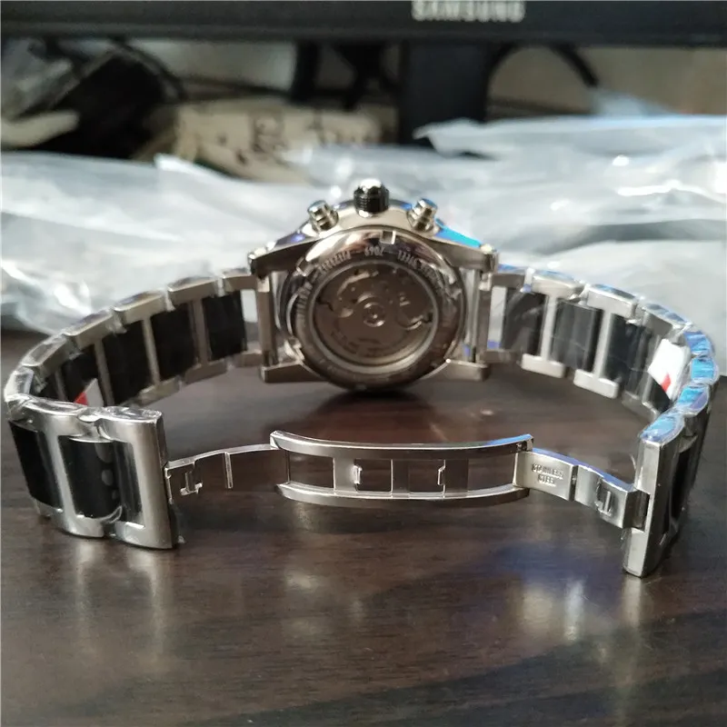 マンウォッチステンレス鋼の男性カジュアル腕時計機械自動スポーツ新しい時計透明ガラスMB05232F
