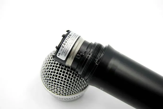 BLX288 BLX288 UHF Microphone Système de karphone Double émetteur à main dual Mic pour scène DJ KTV5700930