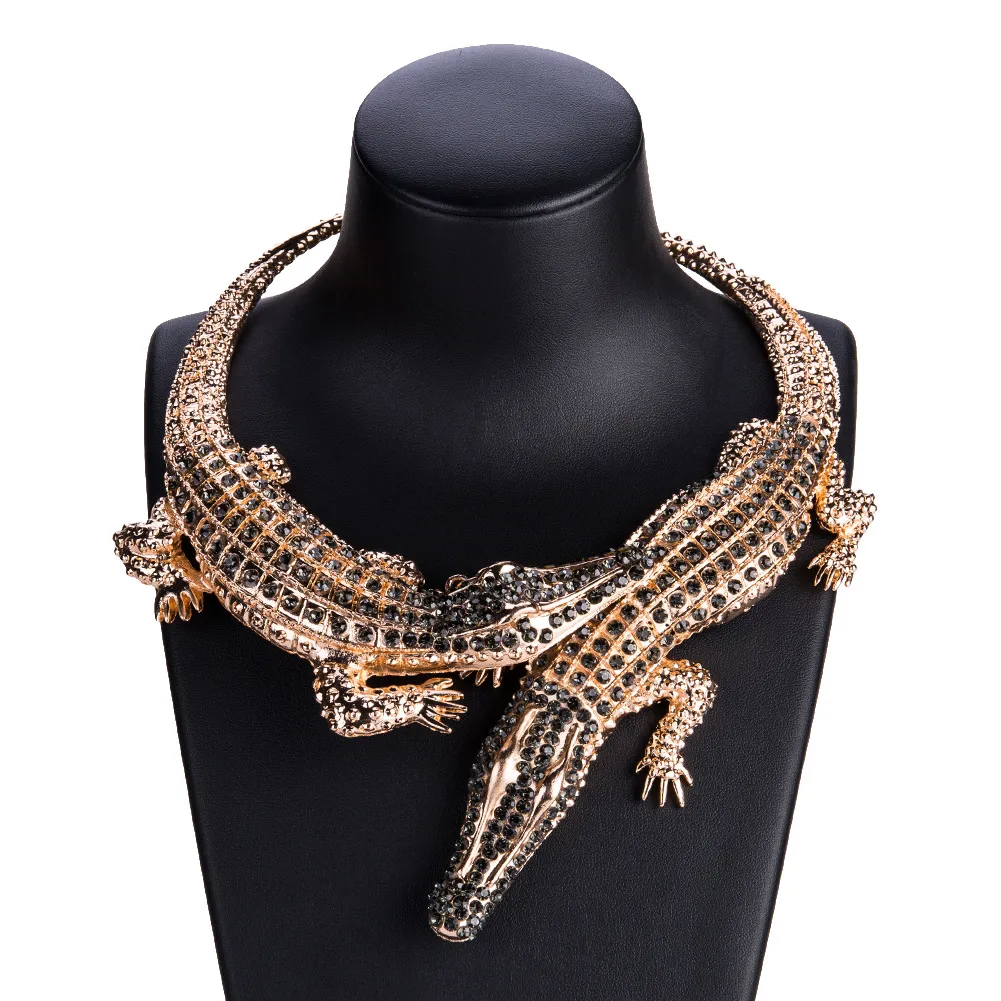 Punk Collar Necklace Vintage Choker Hippie Boho Bib Chunky Statement Necklaces Festival Gypsy Jewelry Full Rhinestone Crocodile Pe237c