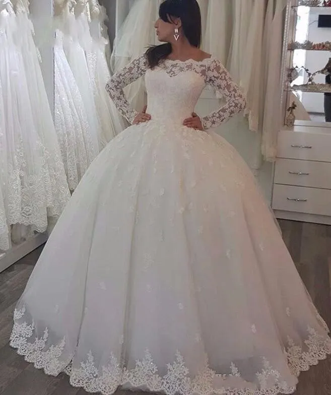 New Fashion Lace Ball Gown Wedding Dresses Long Sleeves Applique V Neck Long Illusion Sleeves Sweep Train Wedding Dress Bridal Gowns