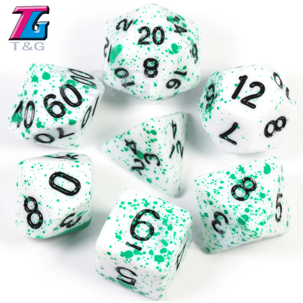 Set Dice Old البلاستيك الفريد من نوعه التأثير 2224