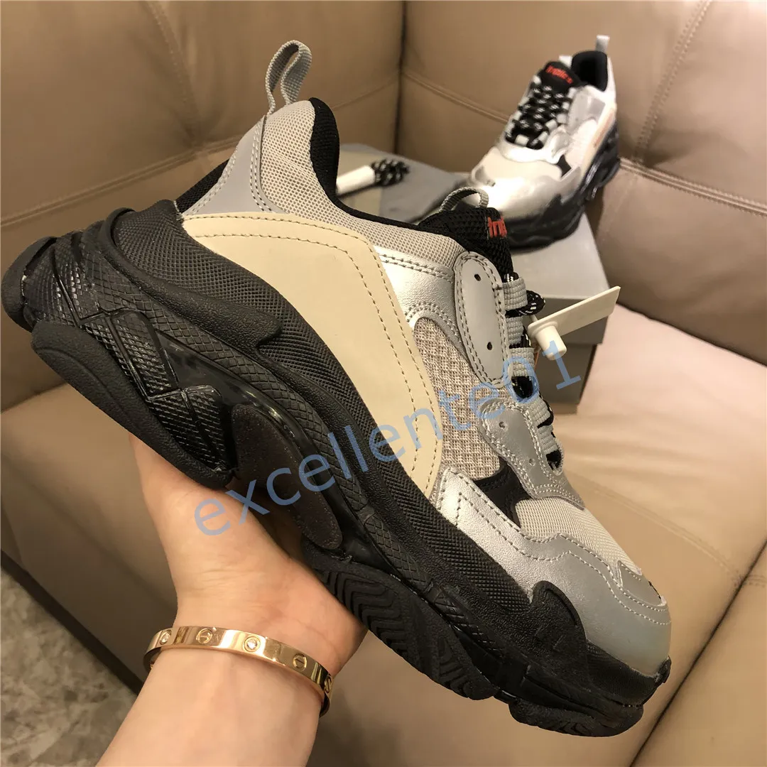 2020 Paris Sapatos Casuais Triple S Clear Sole Trainers Dad Shoe Sneaker Preto Oversized Masculino Feminino Bege Melhor Qualidade Corredores Chaussures