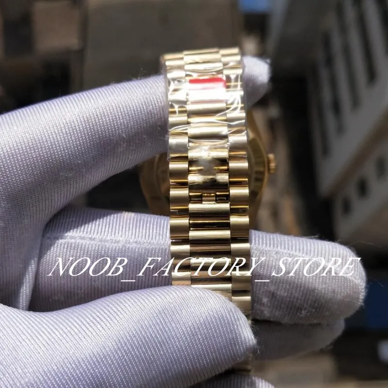 Luxe Super BP fabriek nieuwe V2 armband witte raster wijzerplaat 2813 automatisch uurwerk dubbele datum saffierglas duik 40 mm herenhorloges2697