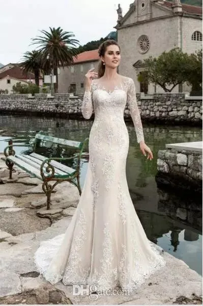 Zarif Uzun Kollu 2019 Denizkızı Gelinlik Robe De Mariage Dantelli Gelin Gowns Sheer Crew Neck Vintage Country Weddi2414