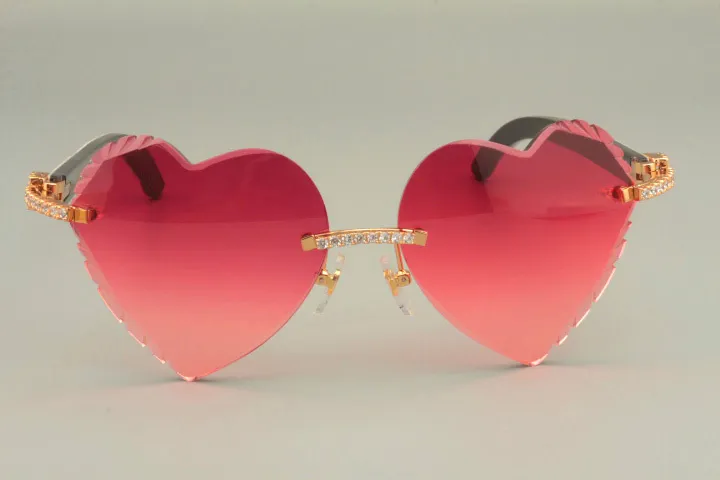 2019 -Sellendo occhiali da sole intagliati a forma di cuore Serie di diamanti di fascia alta Occhiali da sole a braccio mista naturale 8300686-A Size211k