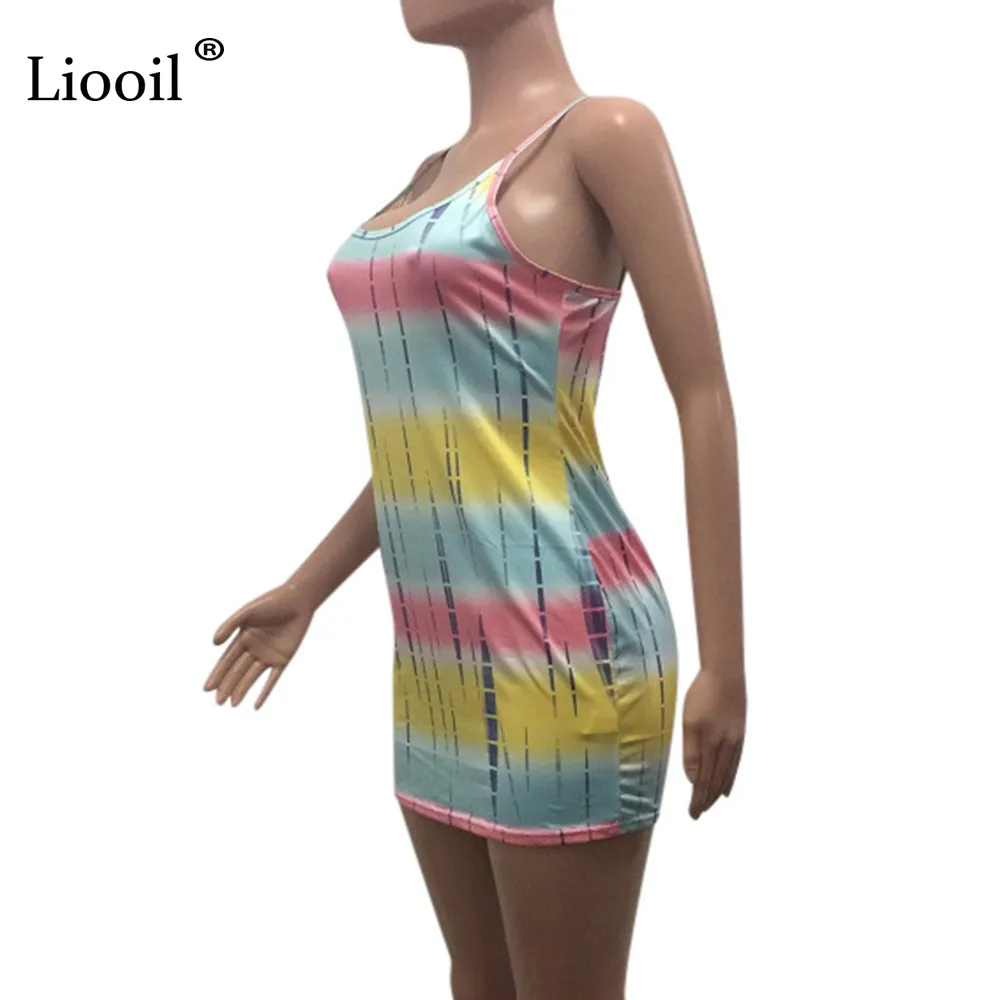 LIOOIL Plus Size Tie Dye Mini Dress Sexig Club Wear Sommarkläder för Kvinnor Ny Ankomst 2019 Bodycon Dresses Woman Party Night T200707