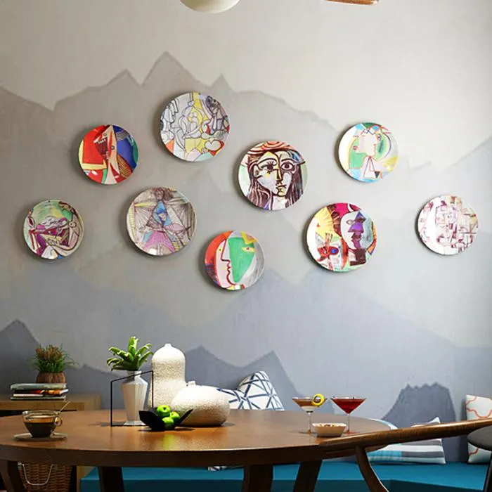 Nuevo Picasso famosa pintura al óleo Placa decorativa española de pared abstracta plato de mango colgante de colgantes el hogar entero 6 pulg215a