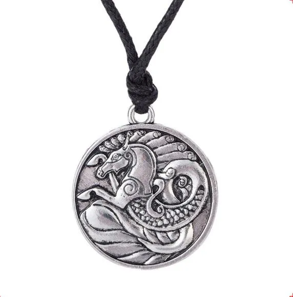 Seahorse Totem Pendant Necklace Antique Silver Pendant Nautical Jewelry Male Irish Amulet Symbols Necklace157b