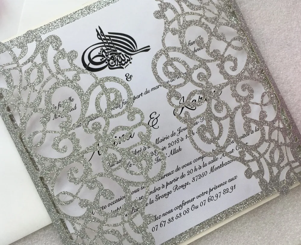 Dostosowane błyszczące srebrne laserowe zaproszenia ślubne z zaproszeniem na urodziny z zespołu brzucha Express 281G