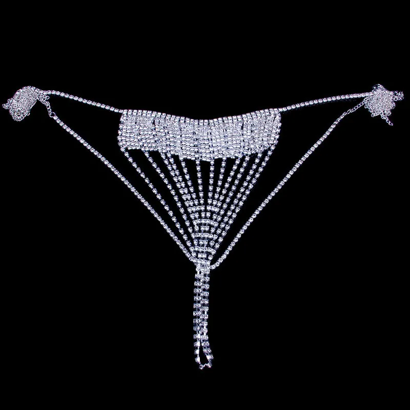 Stonefans Renkli Kristal Vücut Zinciri Mücevherler Seksi İç Çamaşırı Kadınlar İçin Set Tassel Rhinestone Sütyen ve Thong Bikini Mayo Seti T201755339