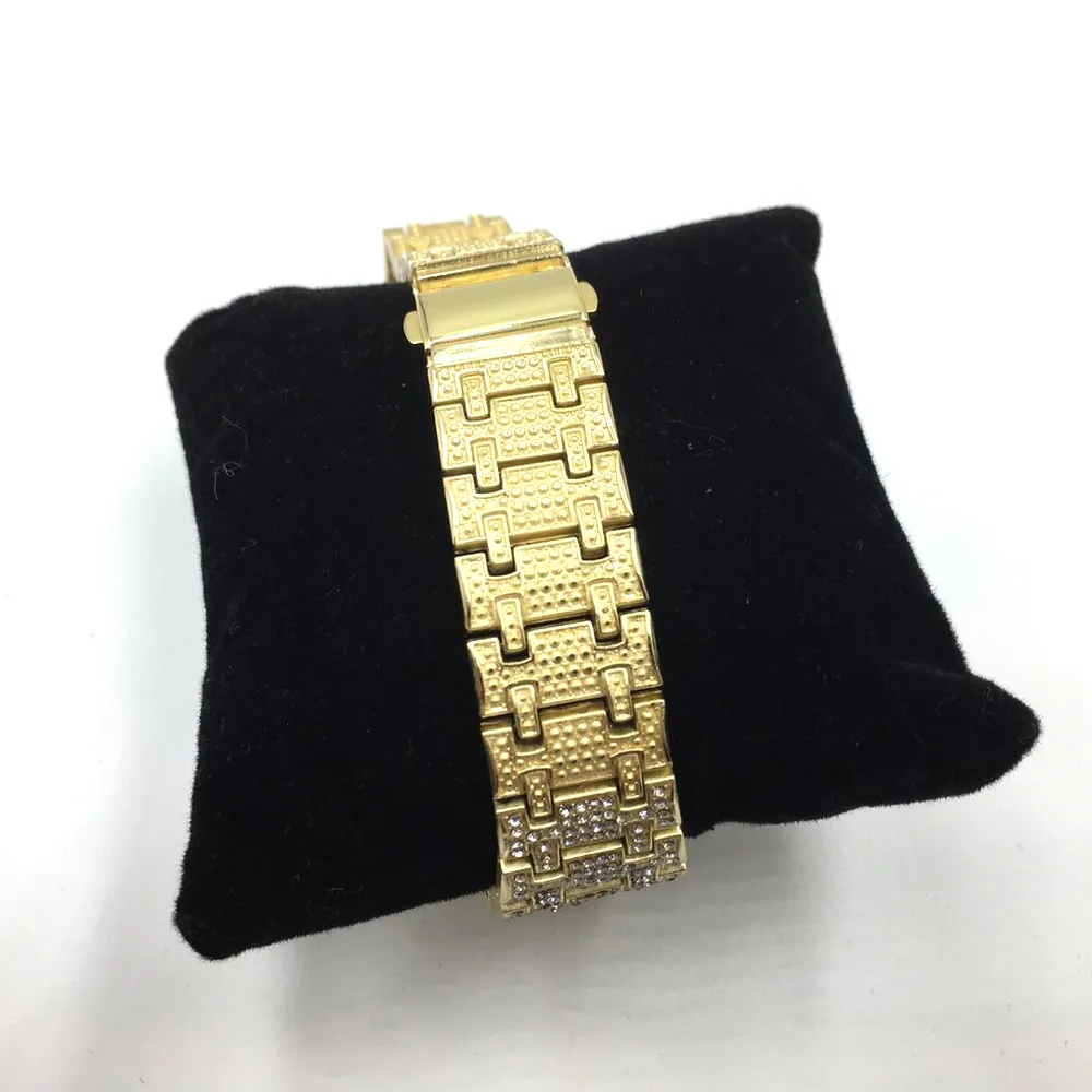 Yellow Gold Tone Men Dress Watches Bling Diamond Quartz Men's Business Watch Waterproof Stainless Steel Fashion Male Clock XF220t