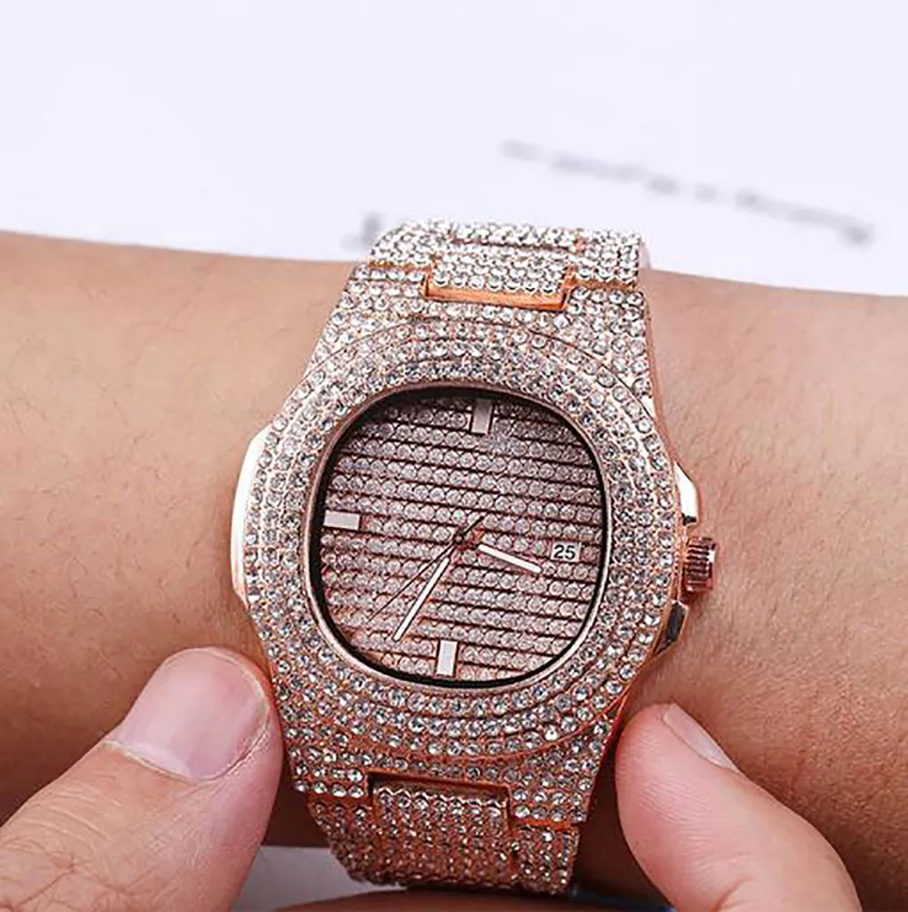 Gold Fully Custom Iced Out Watch Bling Bling 600 Simulated Diamonds Cubic Zircon Stone Calendar Quartz Staness Steel Strap Hip Hop2675