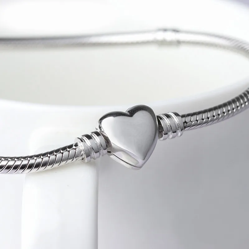 100% 925 Sterling Silver Heart Clasp Snake Chain Bracelet Fit Authentic European Dange Charm voor vrouwen Fashion DIY Jewelry238r