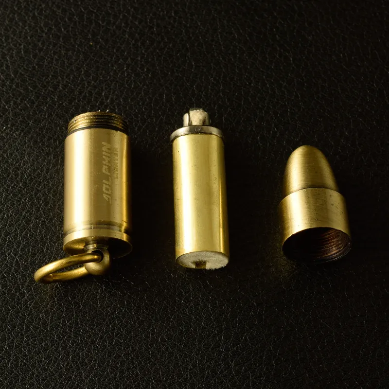 Outdoor mini bullet aanstekers vlam kerosine olie lichter sleutelhanger hervulbare benzine aanstekers mannen gadget