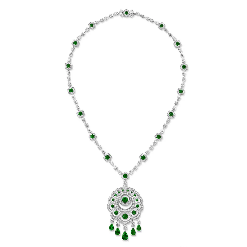 High-end lyxig boll lady halsbandsfest som samlar mormor Green Superior Quality Queen Fashion Trend Necklac210a