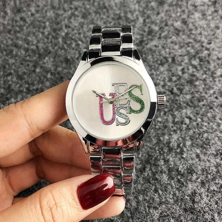 Relógio de pulso de quartzo de marca para mulheres e meninas com estilo colorido mostrador de metal relógios de banda de aço GS 15282v