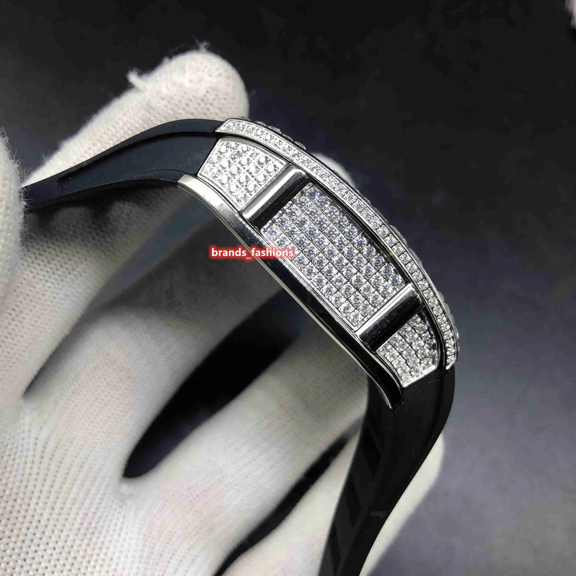 Hip Hop Herren-Trend-Armbanduhr mit Diamantgehäuse, große Diamant-Lünette, Uhren mit schwarzem Kautschukarmband, automatische mechanische Uhr W290r