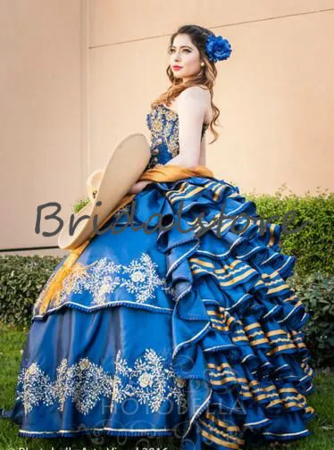 Royal Blue Luxury Embroidery Quinceanera 드레스 멕시코 멍청이 드 Quincea Era Elegantes 연인 주름 계층 공식 무도회 P225a