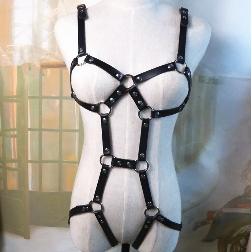 BDSM Bondage Rope Leather Harness Toys For Women Adult Game Outfit BH och ben hängslen Rems Strumpebälte Sexiga tillbehör T2008657785