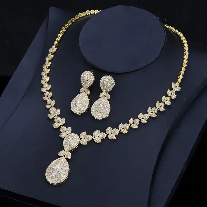 necklace set