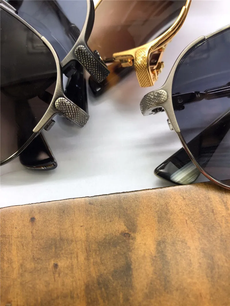 Nouveaux hommes des lunettes de soleil Designes de soleil New York NEW YORK Designer Sungasses Pilot Metal Framer Lens Polarisé Lens Style UV400 LENS230B