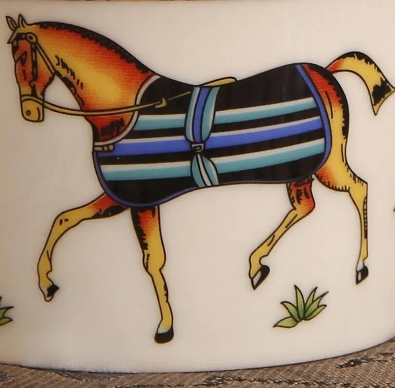 Фарфоровая кофейная чашка с дизайном лошади и блюдцем из костяного фарфора, кофейные сервизы, очки, золотые контурные чайные чашки291p