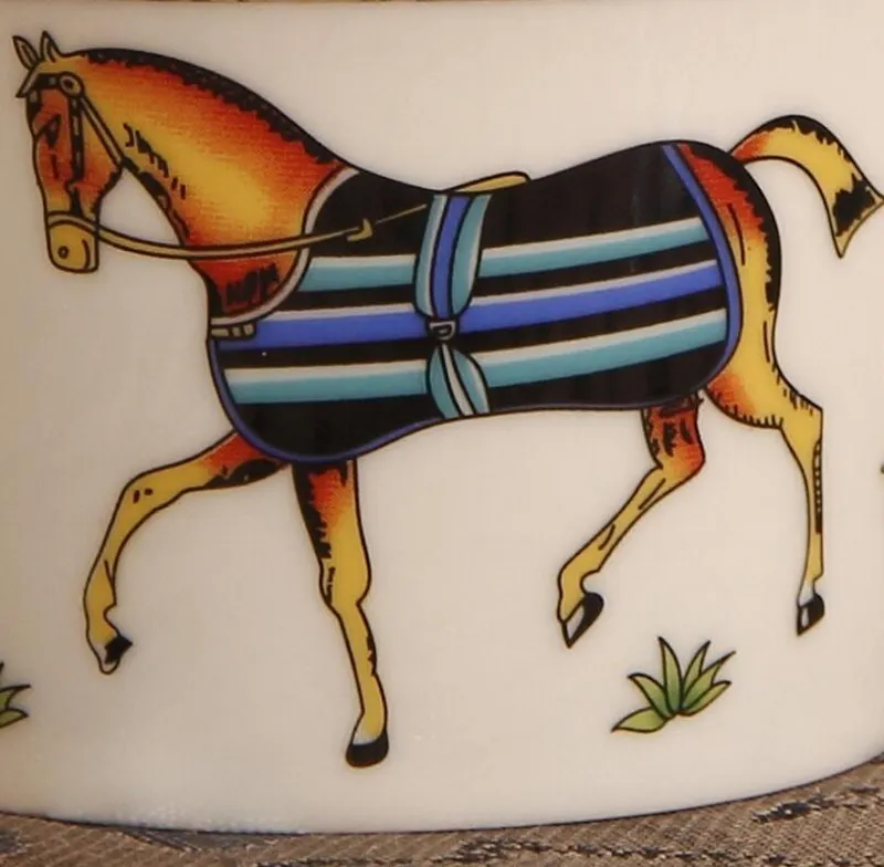 Tasse à café en porcelaine Design cheval avec soucoupe, ensembles de café en porcelaine, verres à thé contour doré, Cups282c