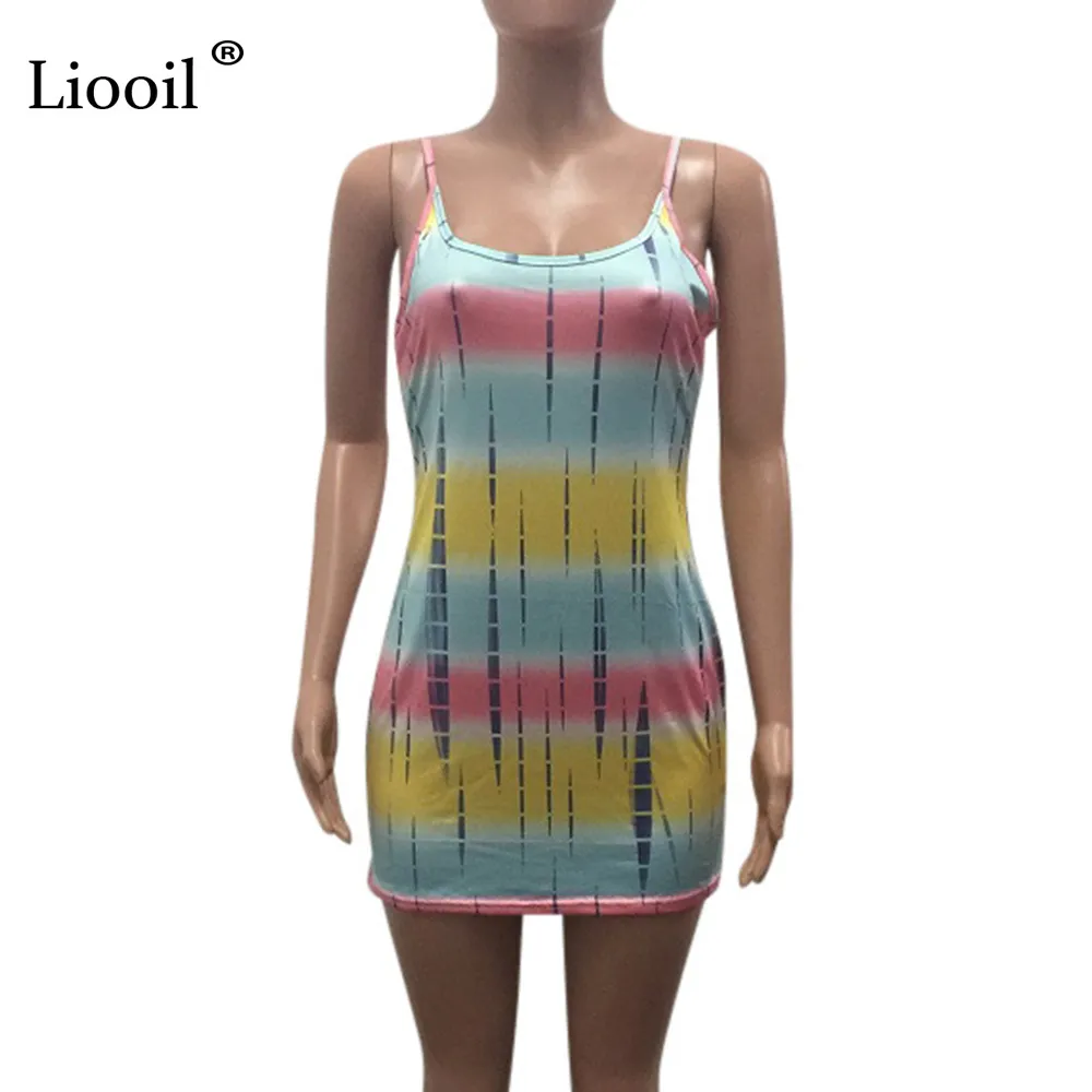 Liooil Plus size tie dye mini robe club sexy porte des vêtements d'été pour les femmes Nouvelles arrivages 2019 robes de bodycon Night Night T208650406