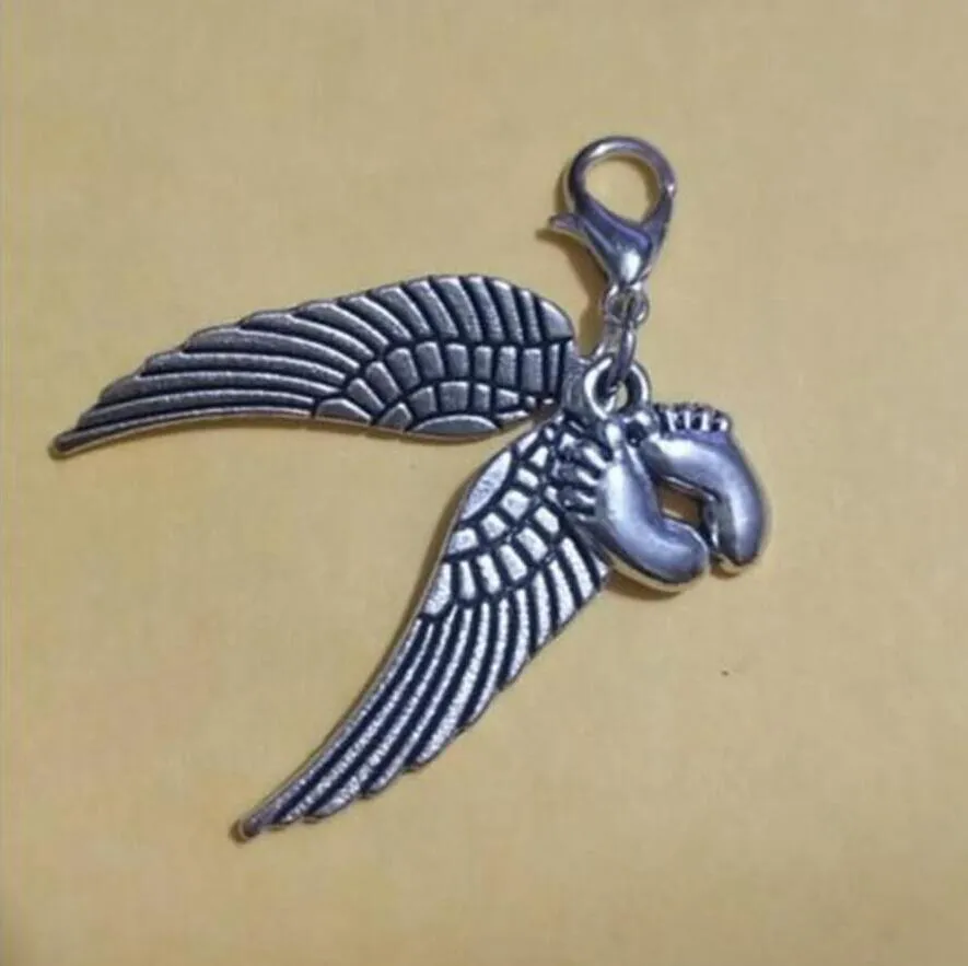 Fashion Vintage Angel Wings Baby footprint Clip Floating Locket Charms Pendants For Bracelet Jewelry Accessories A2572393
