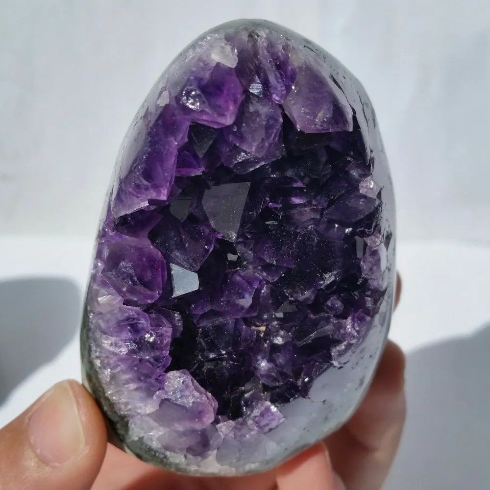 Slumpmässig 260-300G Natural Amethyst Cluster Quartz Crystal Geode Prov Healing Decorating Stone Healing For Home Decor with Wood S223E