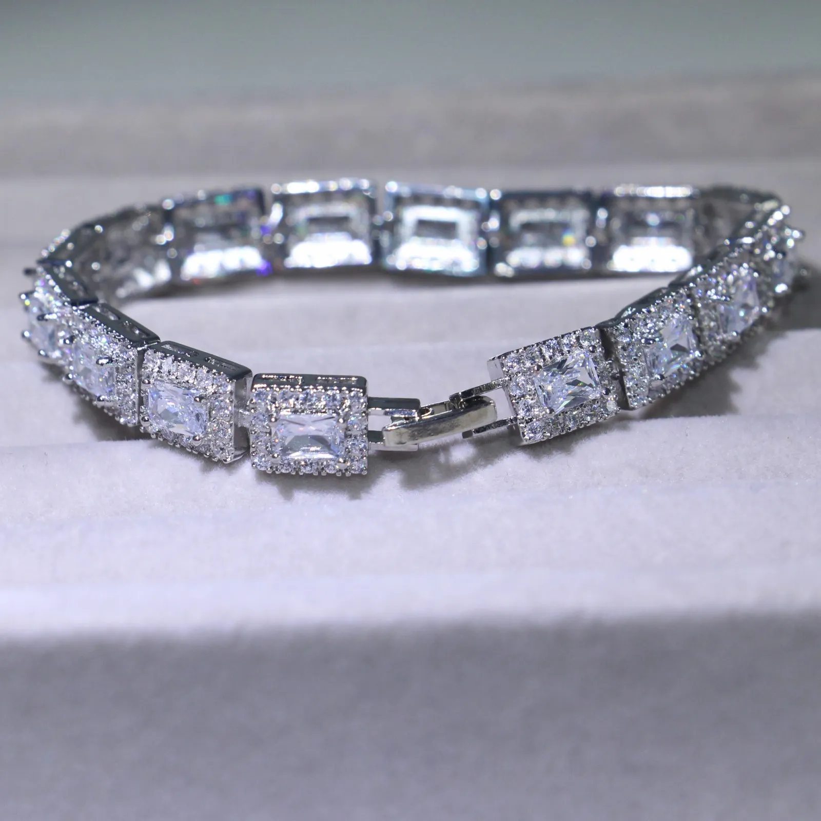 3 Style Victoria Luxusschmuck Shinning 925 Sterling Silber Voller Princess Cut Weißer Topas CZ Diamant Rumänien Hochzeitsarmband For3116