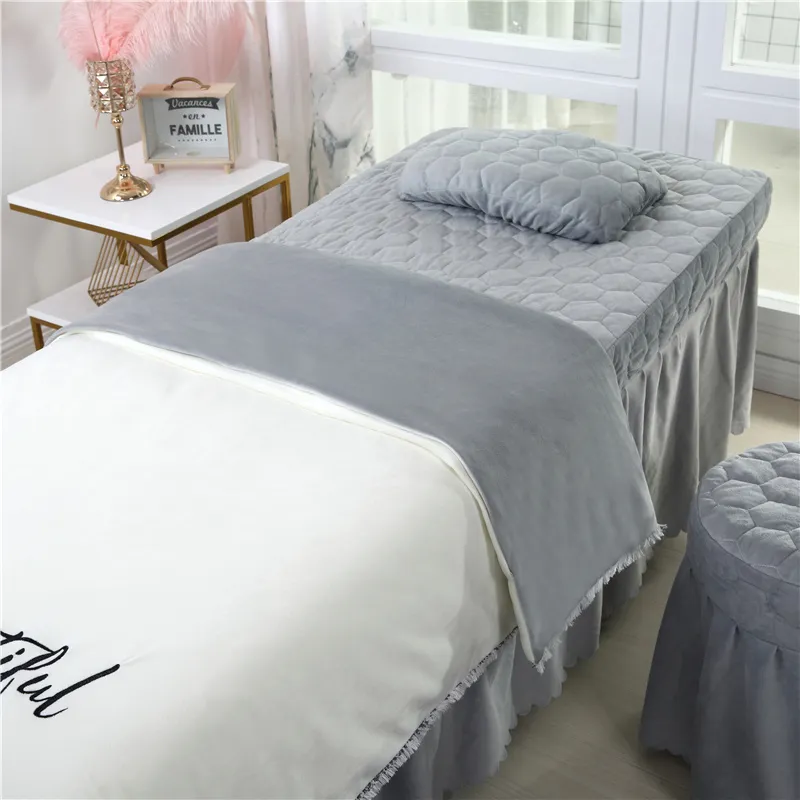 4-Belle Salon de beauté Ensembles de literie Massage Spa Utilisation Coral Velvet Broderie Housse de couette Jupe de lit Quilt Sheet Custom #s T200706