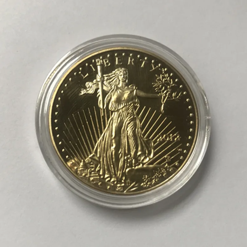 10 pçs não magnética liberdade águia 2012 distintivo banhado a ouro 32 6 mm estátua americana comemorativa queda da liberdade moedas aceitáveis
