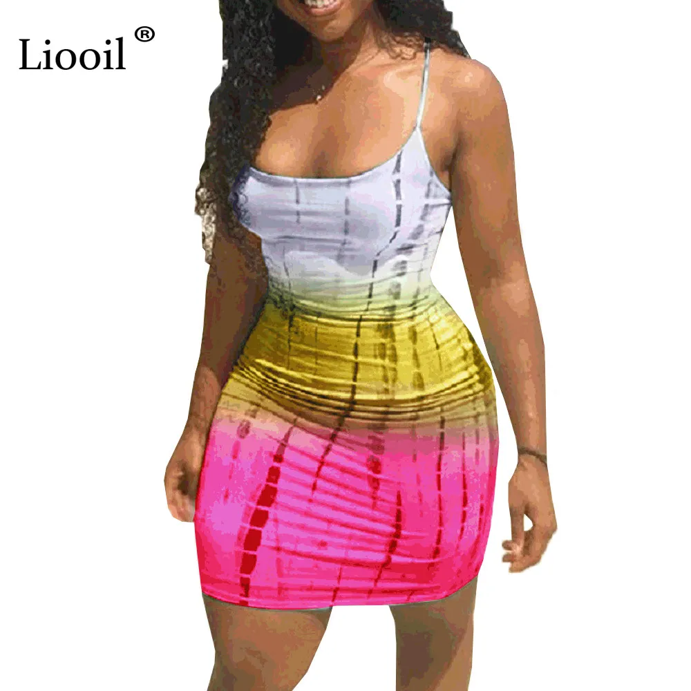 Liooil Plus size tie dye mini robe club sexy porte des vêtements d'été pour les femmes Nouvelles arrivages 2019 robes de bodycon Night Night T208650406