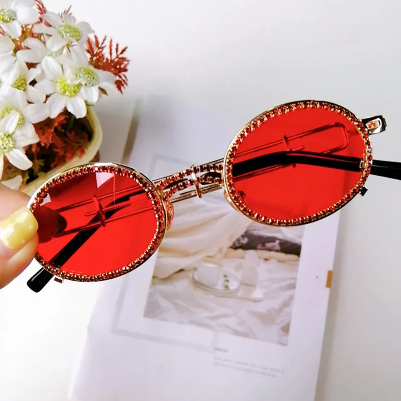 Luxuriöse Diamant-Sonnenbrille, trendige ovale Brille, feine Verarbeitung und angenehmes Tragegefühl, modische Urlaubs-Strand-Sonnenbrille, 266 V