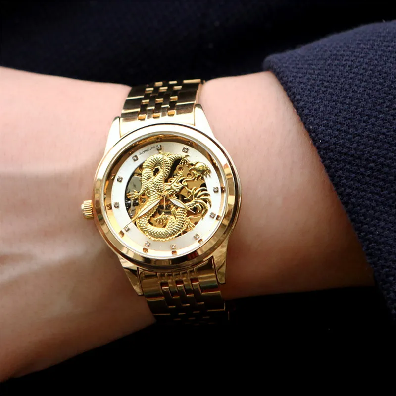 Reloj mecánico de oro esquelético para hombre, reloj de pulsera mecánico de acero con dragón tallado en 3D automático, marca superior de lujo de China, viento automático 2018 Y342V