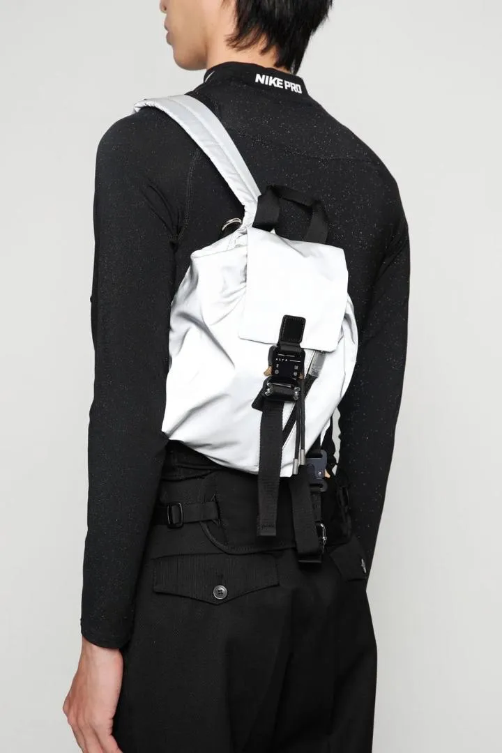 Цельно-женский рюкзак Alyx с пряжкой175d