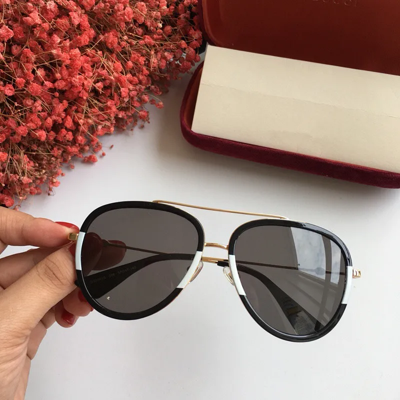 0062 gafas de sol para mujer estilo clásico de moda de verano metal y marco de tablón gafas populares gafas de calidad superior protección UV197n