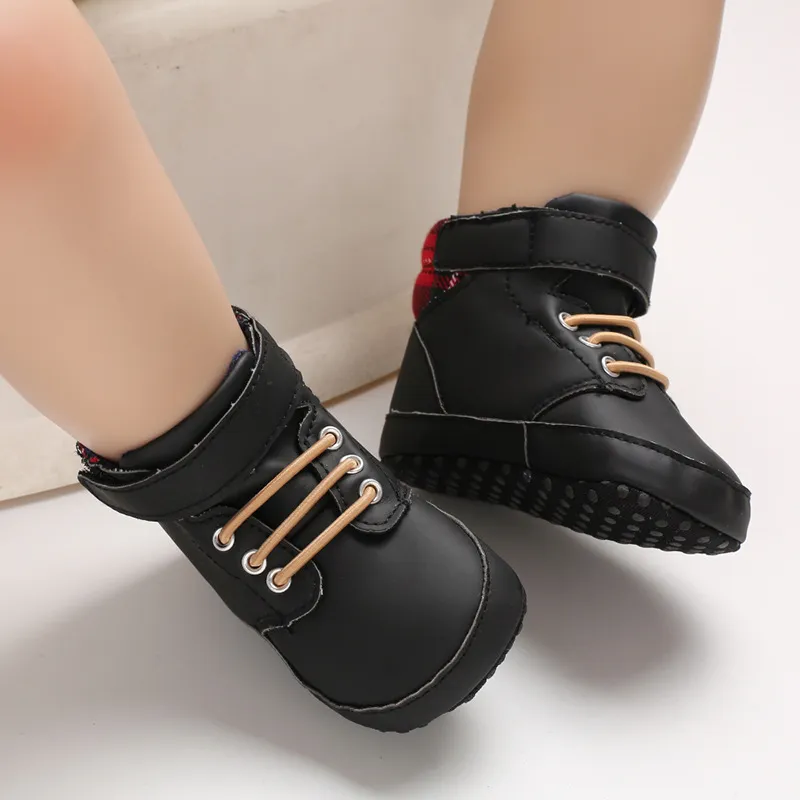 Toptan Moda Yüksek Üst Sneakers Bebek Erkek Kız Ayakkabı Tuval Yenidoğan Bebek Yürüyor Yumuşak Sole Kaymaz Prewalkers