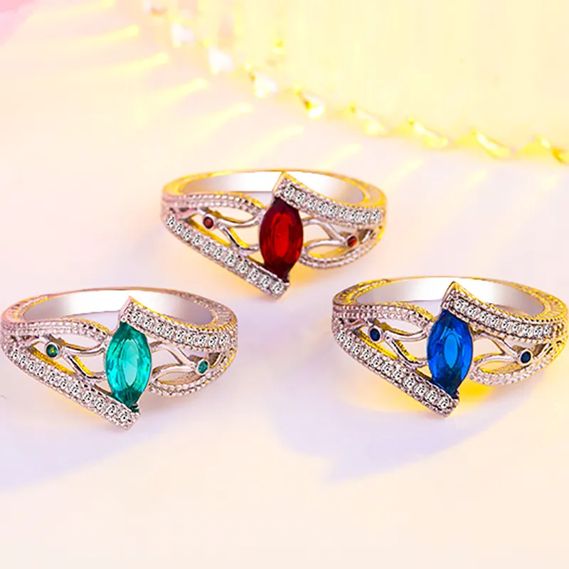 3 färger damer Silverfärglegering Fingerring Aquamarine Stone Engagement Ring for Women Stones Blue Red Green Zircon Jewelry314p