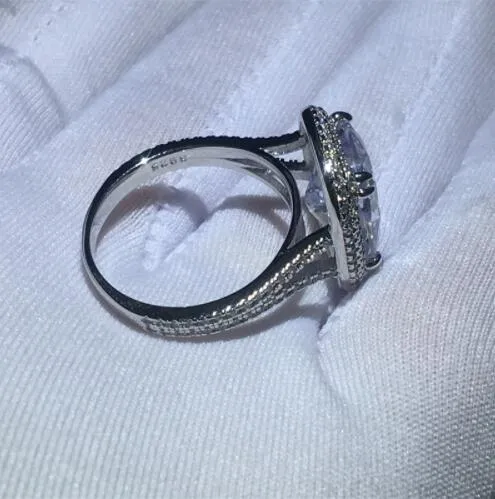 Choucong duży luksusowy pierścionek 925 srebrna poduszka srebrna Cut 8ct Diamond CZ zaręczyna