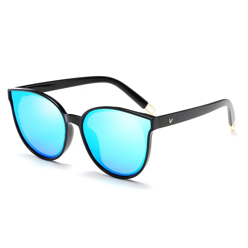 Mode polariserade solglasögon varumärkesdesigner kattögonglasögon nyanser lyxiga senaste solglasögon personlighet integrerade glasögon UV4216D